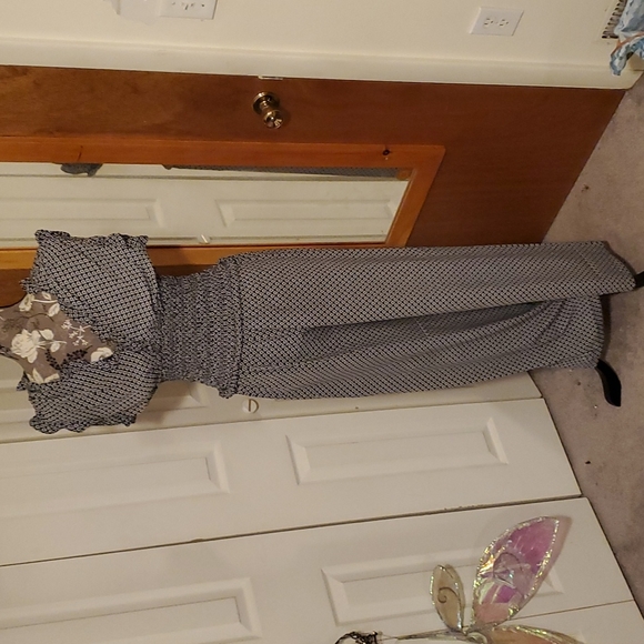 Max Studio smocked ruffle jumpsuit - Picture 2 of 7